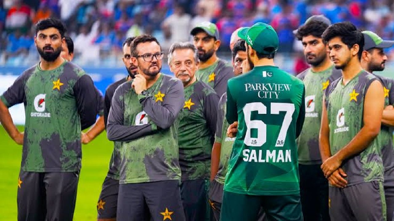 فارمیٹ کے مطابق اسپیشلائزیشن پر توجہ، پی سی بی سینٹرل کنٹریکٹ کا طریقہ کار تبدیل کر رہا ہے: مائیک ہیسن