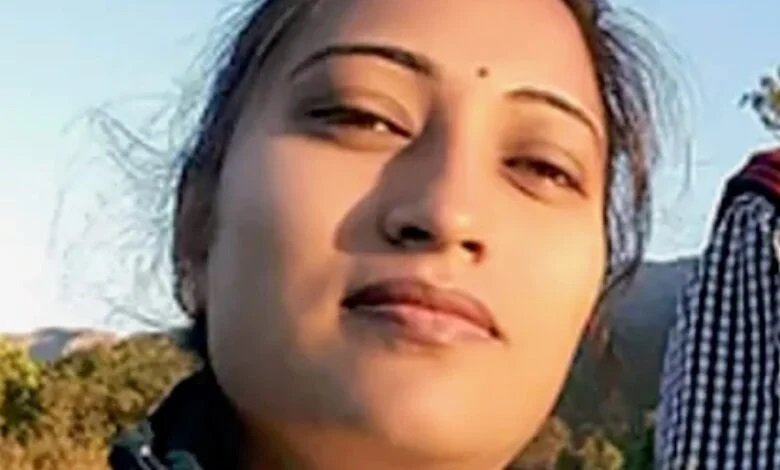 بیوی نے عاشق کے ساتھ مل کر شوہر کو مبینہ طور پر زہر دے کر قتل کر دیا