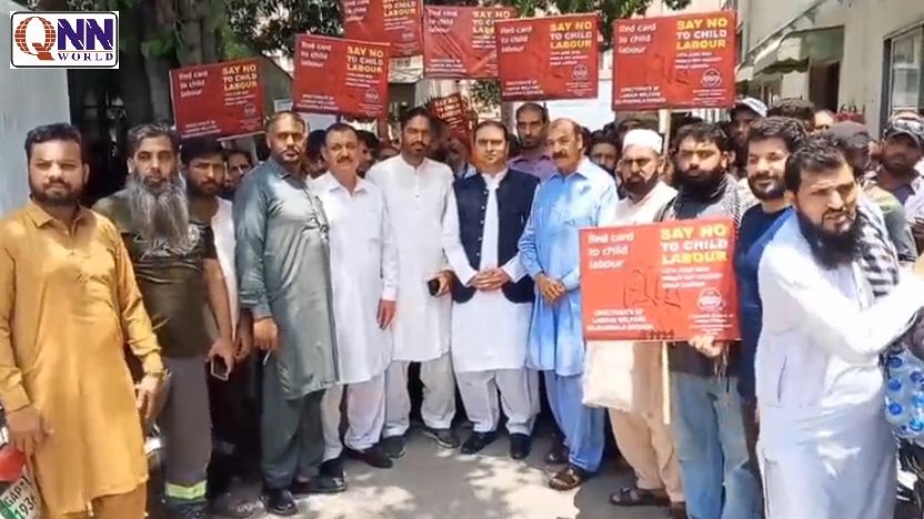 عالمی یوم انسداد چائلڈ لیبر پر محکمہ محنت پنجاب کے تحت گوجرانوالہ میں آگاہی ریلی