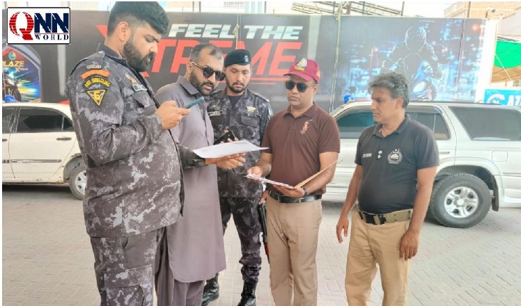 اوکاڑہ : سول ڈیفنس اور کسٹمز کی مشترکہ کارروائی؛ پٹرول پمپس کے ریکارڈ کی جانچ پڑتال