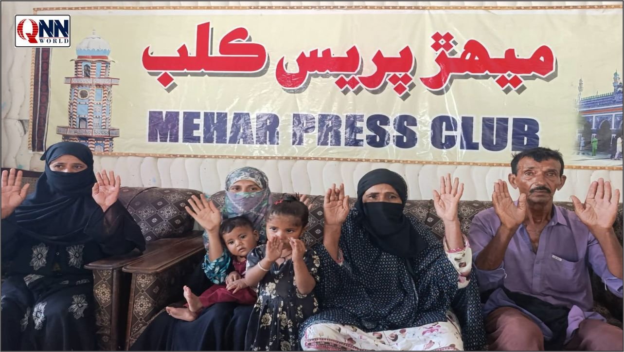 میہڑ: پولیس کے خلاف شہریوں کا احتجاج، چادر و چار دیواری کا تقدس پامال کرنے کا الزام