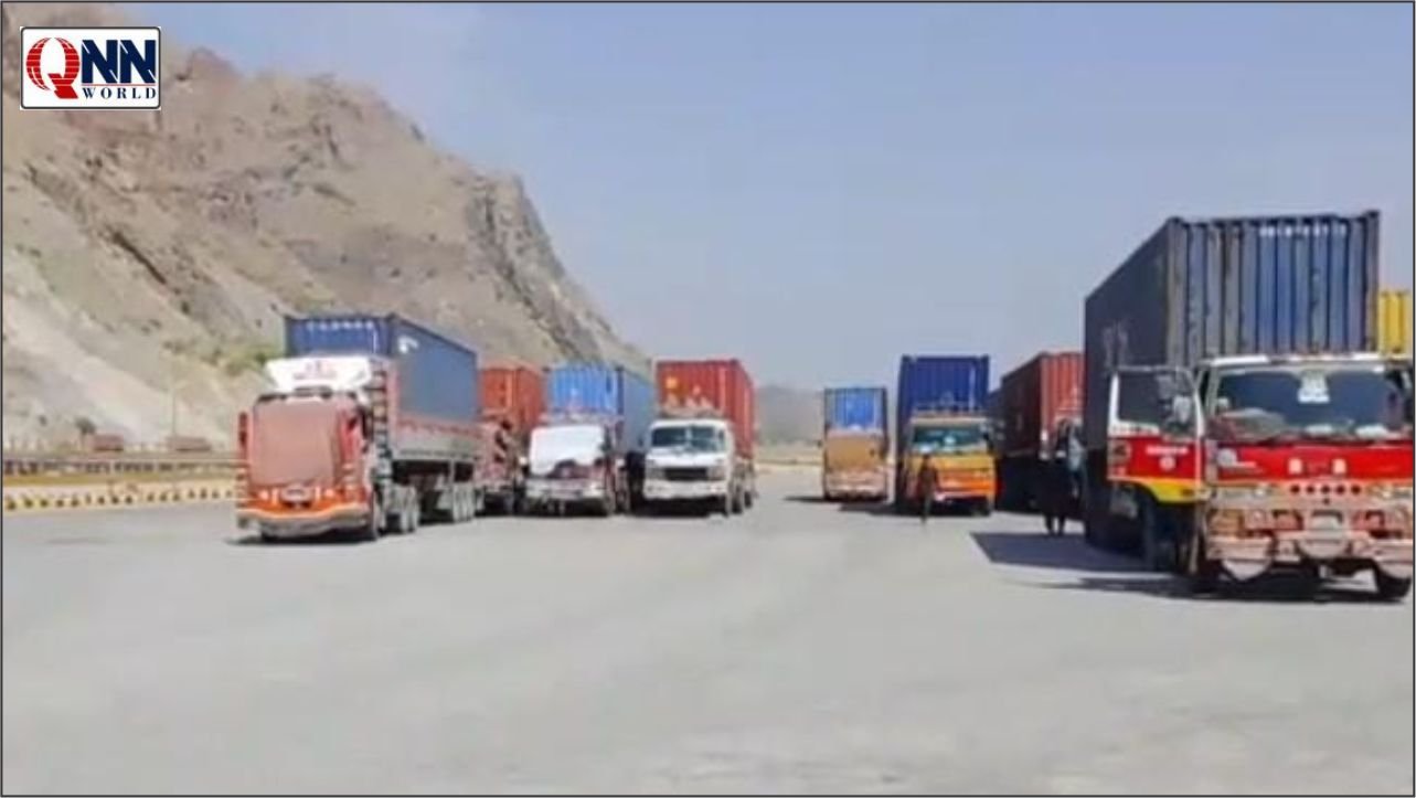 WFP کی امدادی اشیاء پر مشتمل 21 ٹرک طورخم کے راستے افغانستان پہنچنے روانہ