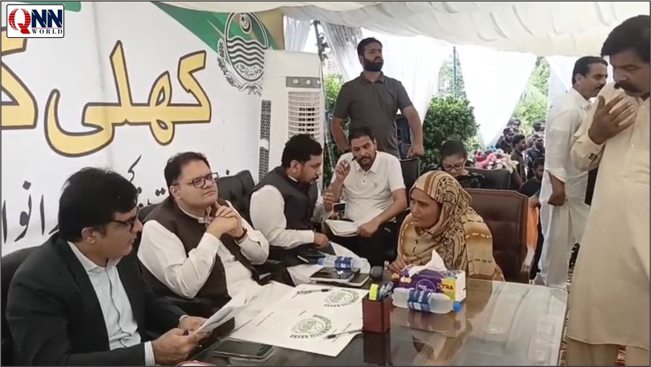 ڈسکہ کے نواز شریف سٹیڈیم میں کھلی کچہری کا انعقاد کیا