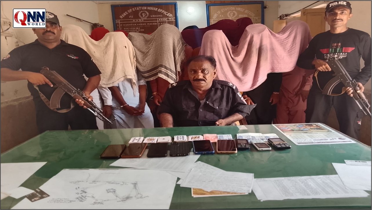 اوباڑو میں پولیس کا چھاپہ، تاش پر جوا کھیلنے والے 17 مبینہ جواری گرفتار