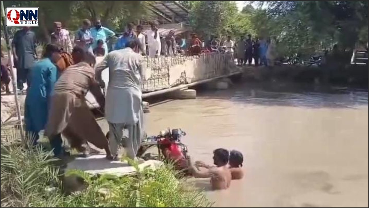 قادرپور میں موٹرسائیکل دینگڑو واہ میں جا گری، دو سوار محفوظ