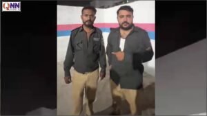 کراچی : عوامی کالونی چیک پوسٹ پر شرپسندوں کا حملہ، پولیس اہلکاروں پر تشدد