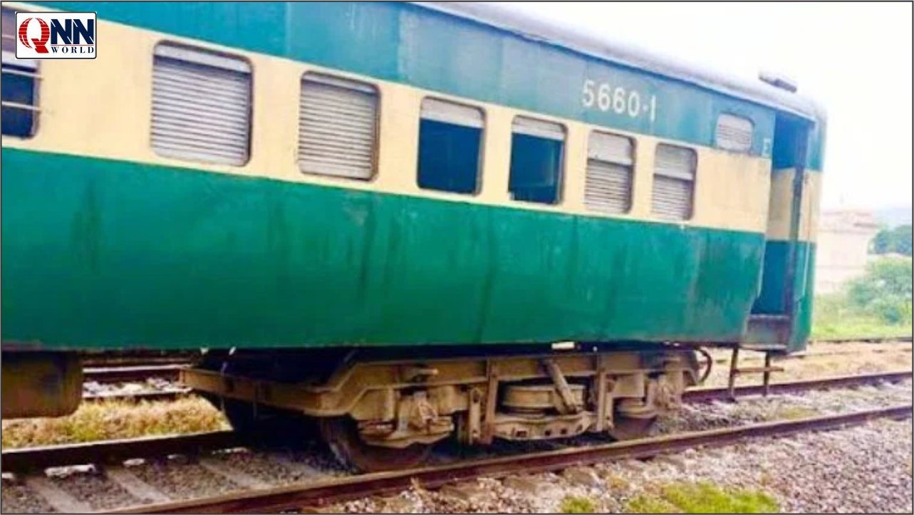 خیبر میل حادثہ: گوجر خان کے قریب ٹرین کی بوگی پٹری سے اتر گئی، کوئی جانی نقصان نہیں ہوا