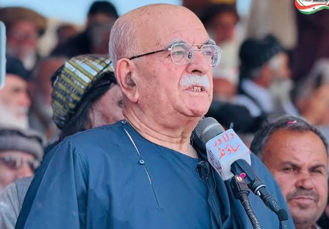 بانی پی ٹی آئی کے مطالبے پر ہی مستعفی ہوں گا، محمود اچکزئی